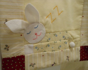 Asleep/Awake Bunny Kindergarten Tür aufhänger, sofort lieferbar
