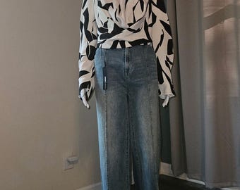 Classic High-Waisted Wide Leg Denim Jeans