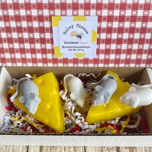 Cheese and Mouse Soap, Mouse Soap, Animal Soap, Kid Soap, Food Soap, Cheese Lover Gift, Novelty Soap, Gag Gift