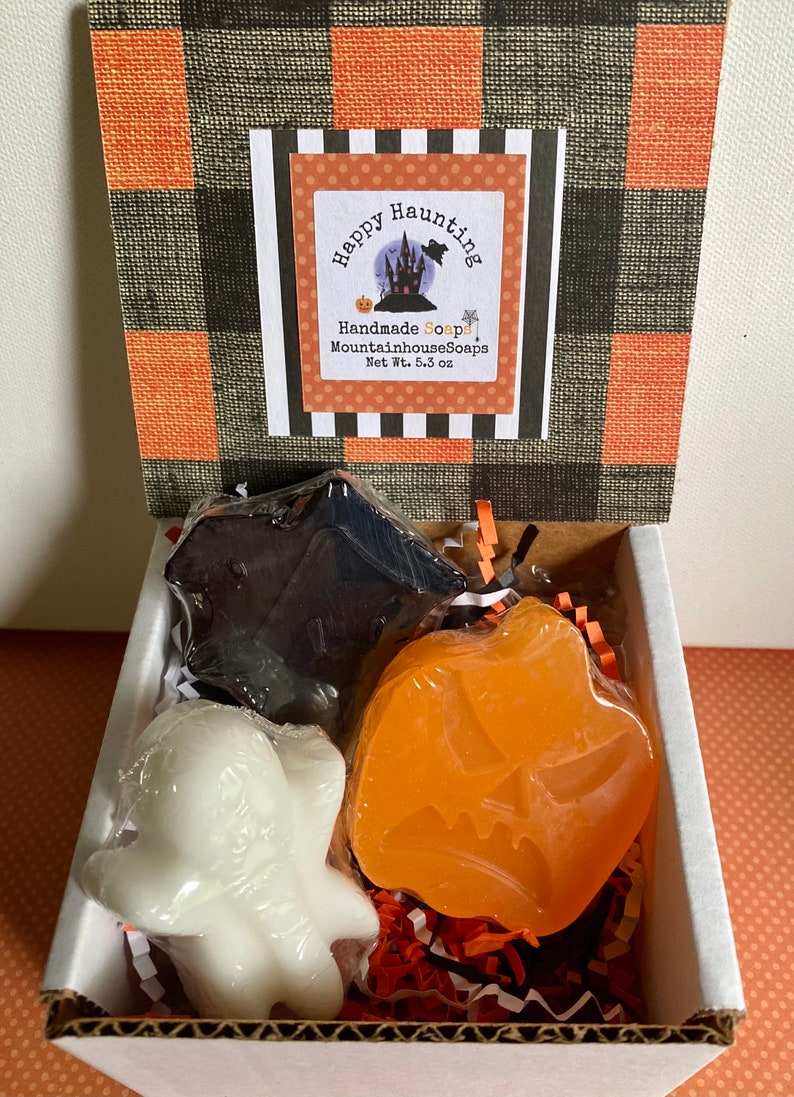 Halloween Soap, Halloween Soap Gift, Halloween Soap Set of 3, Fall Soap, Ghost, Haunted House, Pumpkin Soap, Kid Halloween Gift image 5