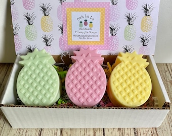 Pineapple Soap, Fruit Soap, Summer Soap, Food Soap, Gift for Mom/Her, Hospitality Gift