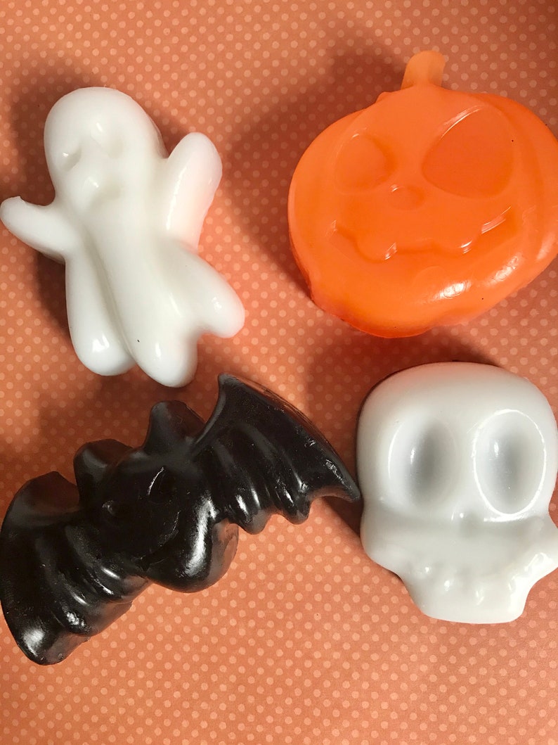 Halloween Soap, Halloween Soap Gift, Pumpkin, Ghost, Skull, Bat Soap, Halloween Party Gift, Fall Soap image 3
