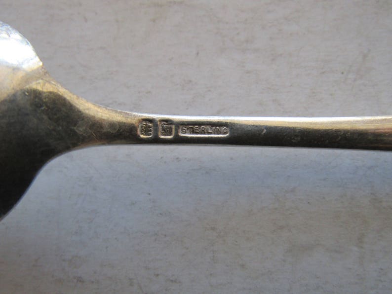 Child/'s Sterling Spoon M monogram