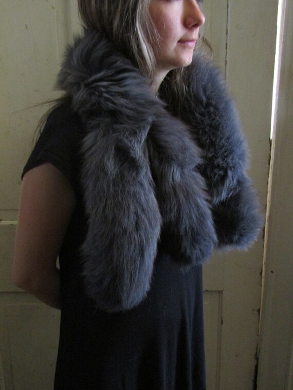 Gray Fox Tail Stole, Slate Gray Fur, Vintage Fur - image 4