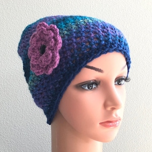 Crochet Chemo Beanie, Removable Flower, Soft Acrylic Hat bild 6