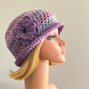 帽子 SIDE STRAP FLOWER KNIT CAP Orange Crochet Hat With Purple Flower, Handmade Ruffled Beanie