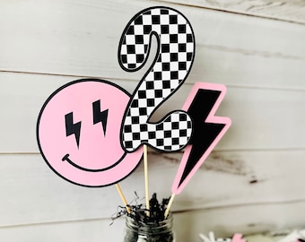 Smiley Face Centerpieces, Two Cool Girl Decor, Pink Checkered Centerpieces, Checkered Decor
