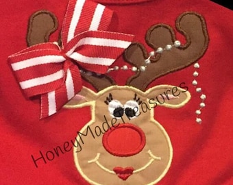 Christmas Girl Reindeer with Pearls/Girl's Reindeer Shirt/Toddler Christmas Shirt/Santa Reindeer Shirt/Girly Reindeer Shirt/Holiday Shirt
