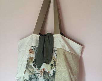 Vintage shopping bag