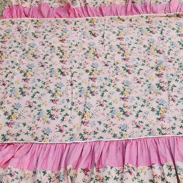 French True Antique Handsewn Pink Floral Bedspread With Ruffle