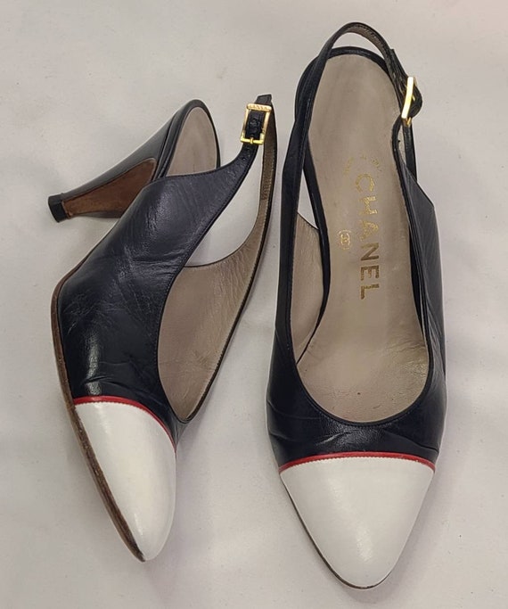 Vintage Chanel Spectator Slingback Pumps Ca. Late 70s Early 