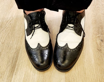 Vintage Black And White Two-Tone Genuine Leather Wingtip Oxfords