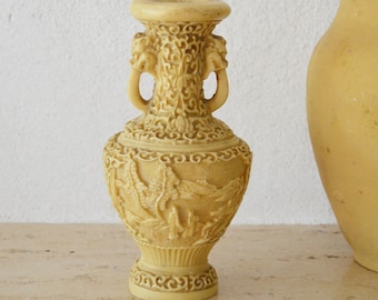 Vintage vase made of soapstone - beige Japanese
