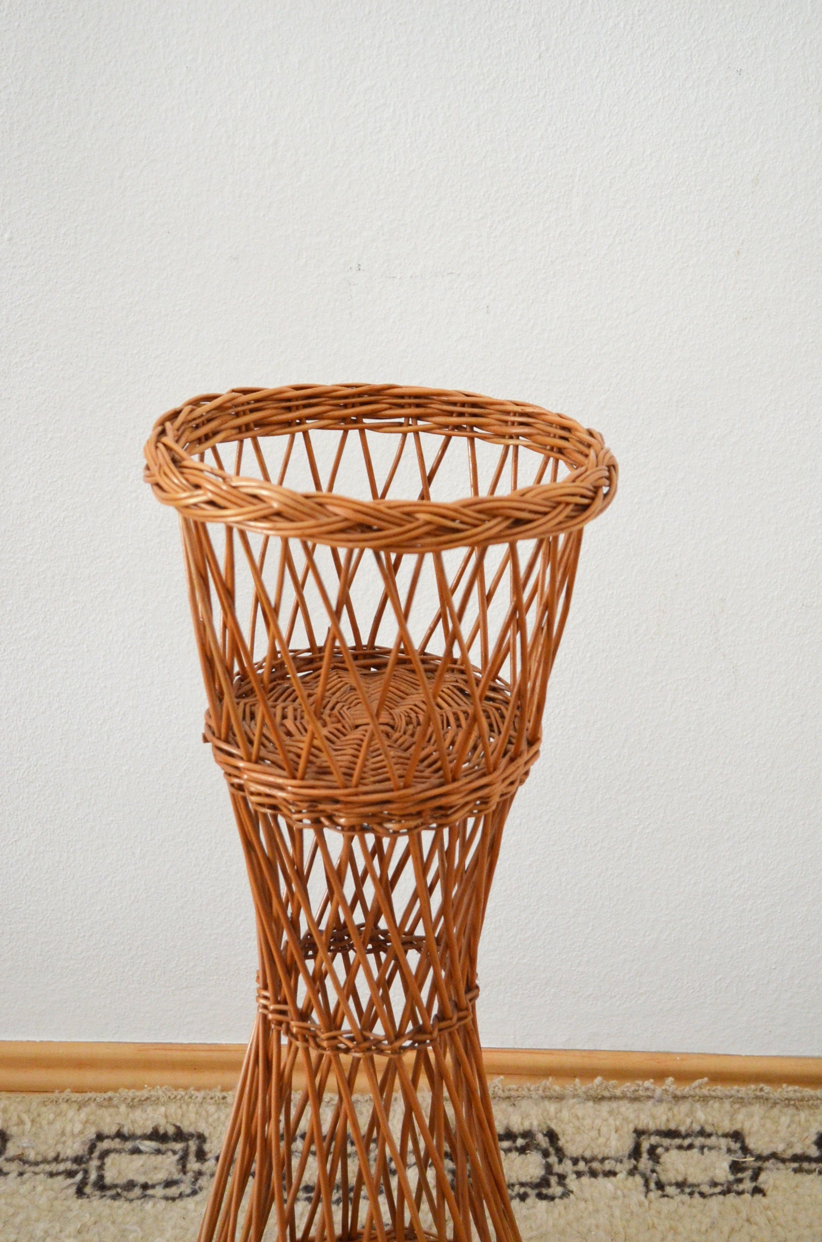 Vintage rattan plant Stand plant stand flower stand