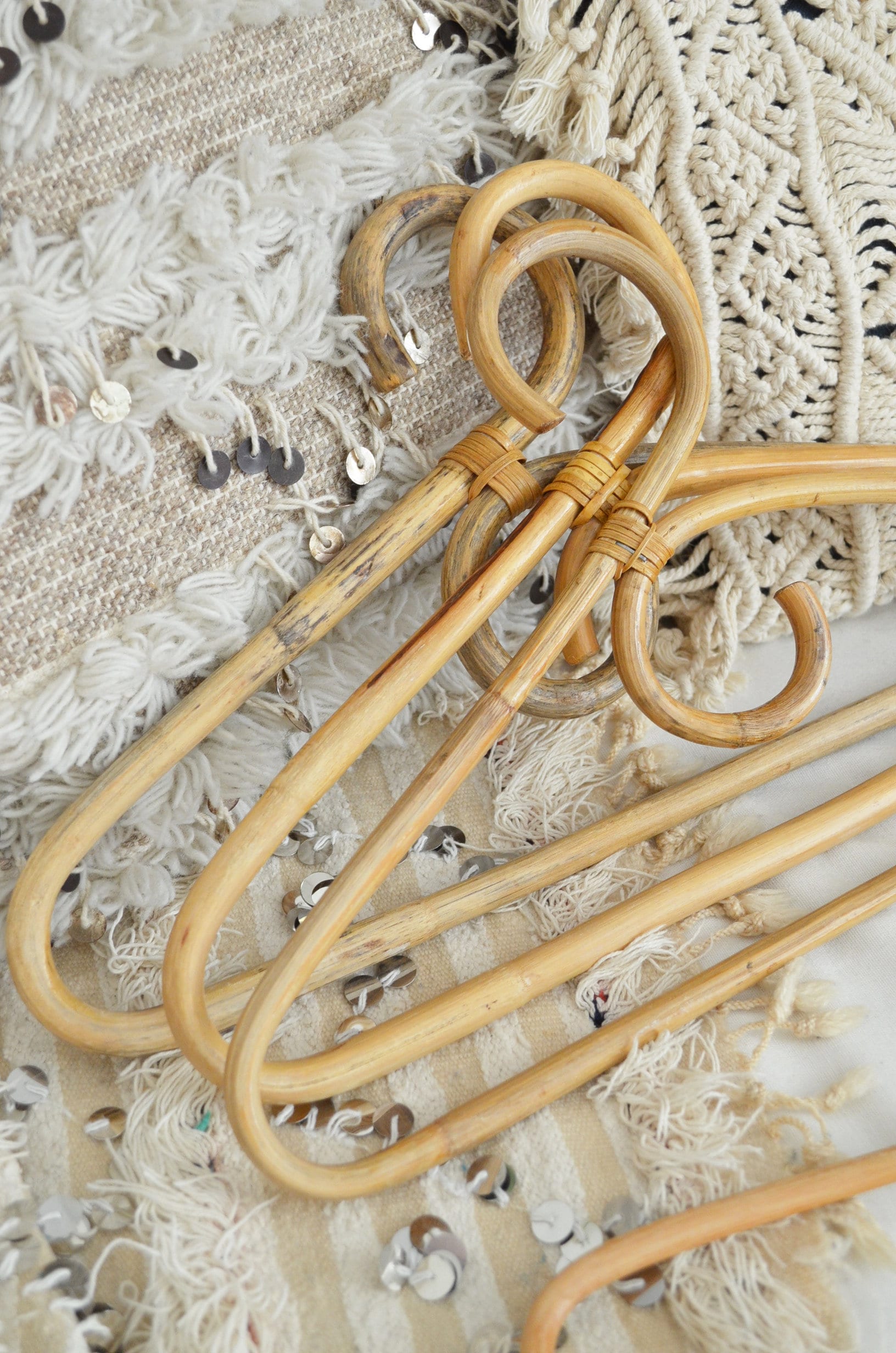 Set of 4 vintage hangers made of bamboo