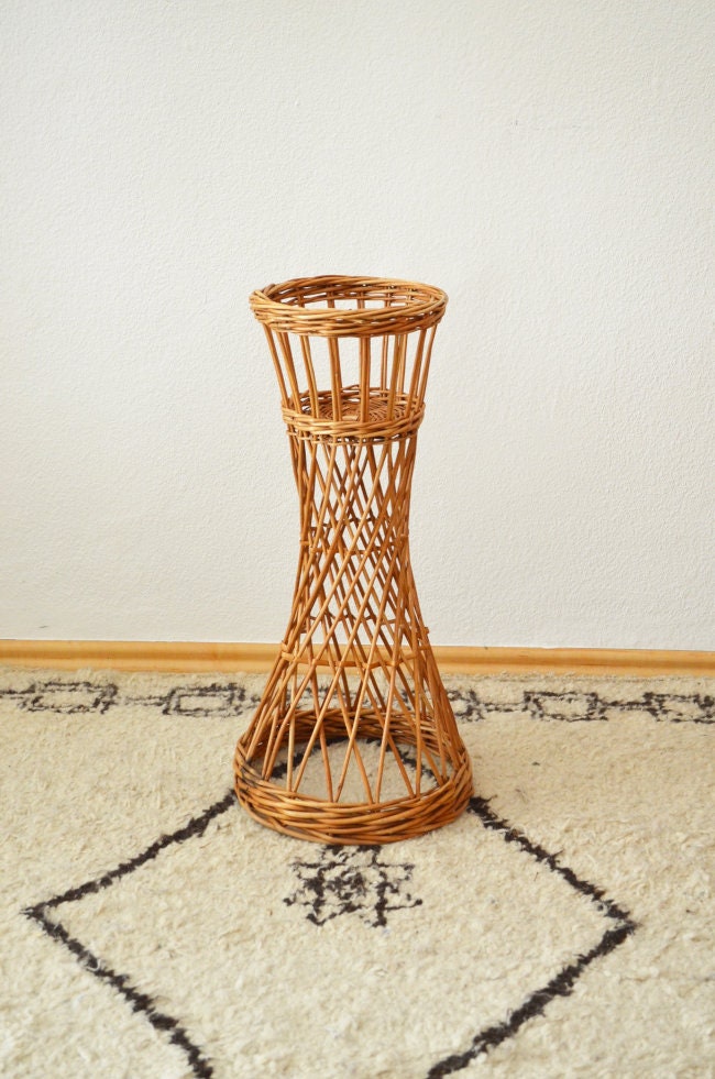Vintage rattan plant Stand plant stand flower stand
