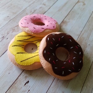 Felt food donuts, Play food, Set of 3, Set of 6,Tea Party, Donuts, Pretend Play, Play food