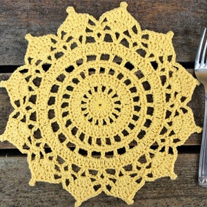 CROCHET PATTERN - Placemat Doily ''Sunshine'' Written Pattern PDF | English