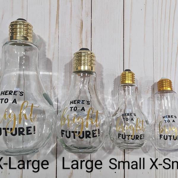 Here's to a bright future - Light Bulb - Gift - Graduation Gift - Wedding Gift - Money holder - Grad - Card - CONTENTS NOT INCLUDED