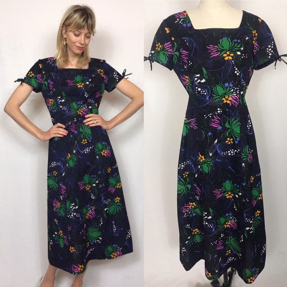 Lovely 1960's floral dress, Vintage dress, Boho d… - image 1