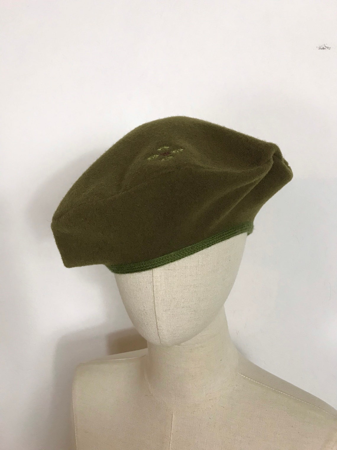 1990s Wool Beret Vintage Beret Military Green Beret Autumn - Etsy