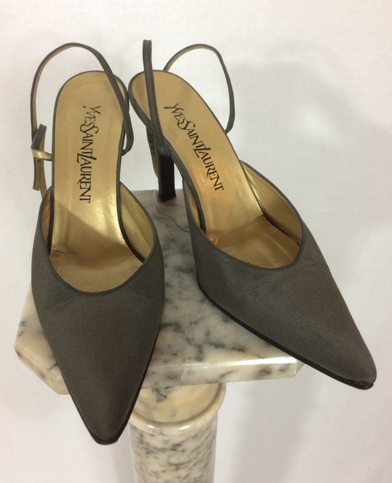 Beautiful 1990's YvesSaintLaurent slingback, YSL s