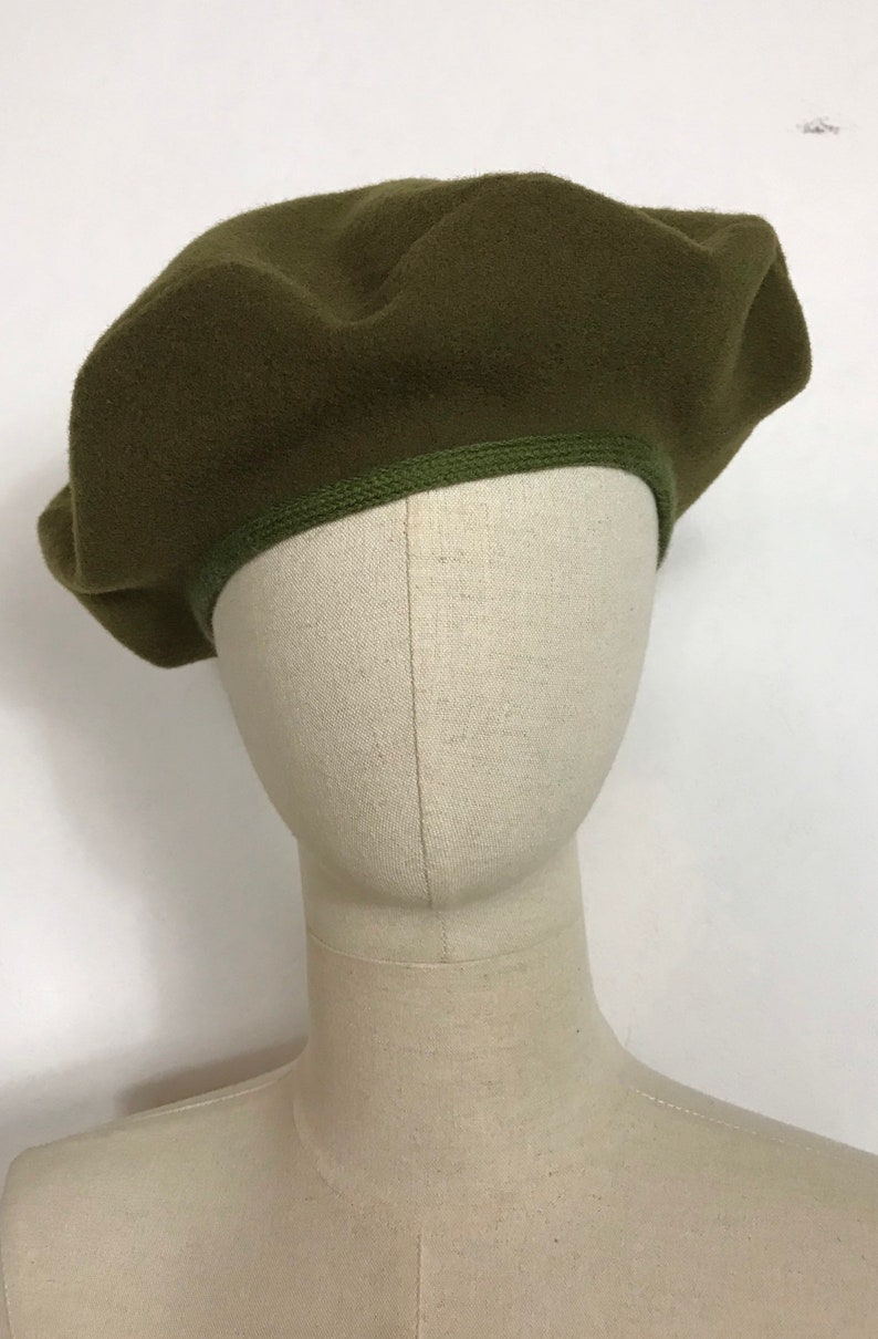 1990s wool beret, Vintage beret, Military green beret, Autumn hat, Winter hat, Spring hat, Milliner made hat. image 1