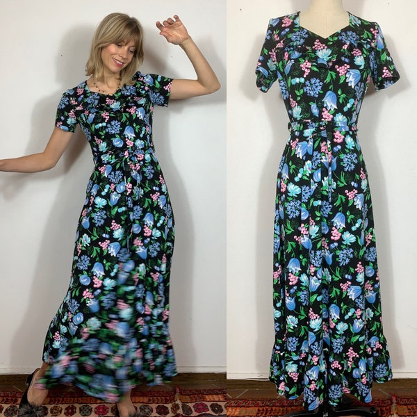 1970’s long dress, Vintage dress, Hippie dress, Floral dress, Flower power dress, Summer dress, Folkloristic dress.