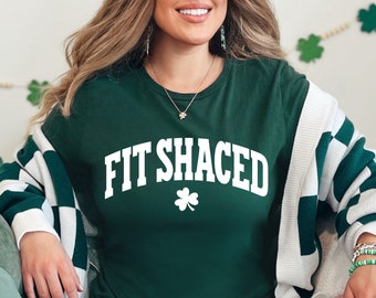Fit shaced shirt | Luck of the Irish Crewneck Sweatshirt/T-shirt | Shamrock | St. Patrick's Day Unisex Apparel | St. Paddy's Day | The craic