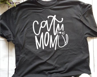 Cat mom shirt. Cat lady. Ladies tee. Funny shirt. Animal lover tee. Graphic shirt. Pet friend shirt