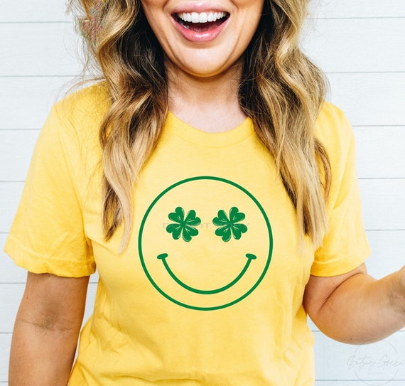 St Patricks Rolling Tongue Irish Lucky Green Shamrock Clover T-Shirt St Patricks Rolling Tongue Irish Lucky Green Shamrock Clover T-Shirt