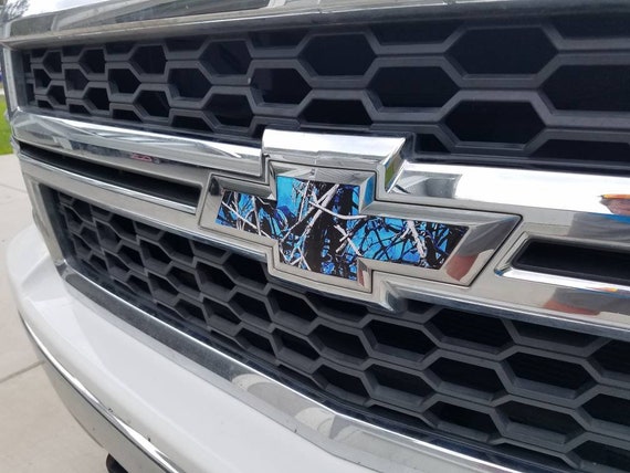 tiffany blue chevy bowtie