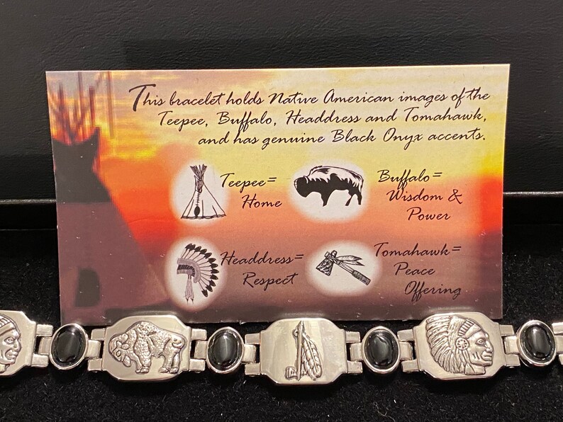 Vintage Native American Bracelet Silver Tone Genuine Onyx Images of Teepee Buffalo Headdress Tomahawk Original Box /& Card