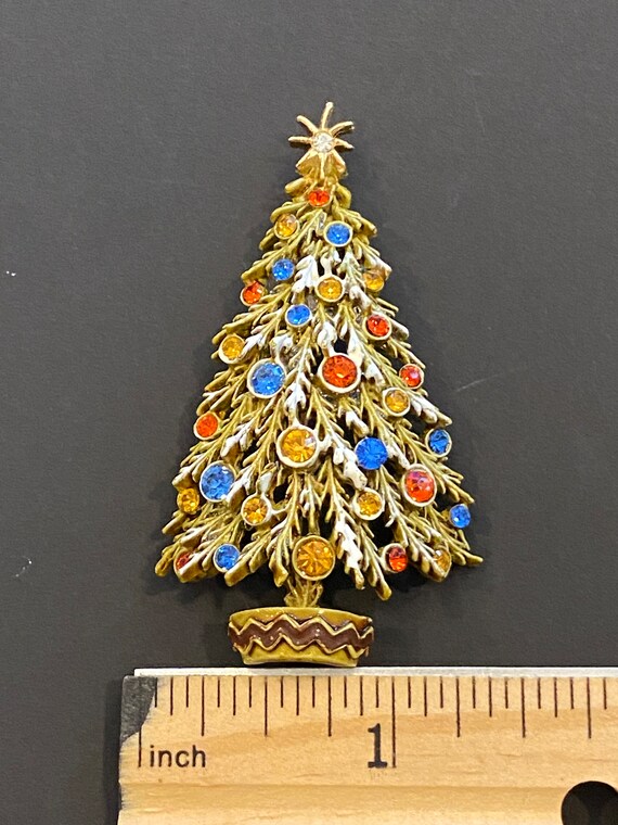 ART Signed CHRISTMAS TREE Brooch Colorful Rhinest… - image 3