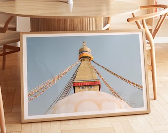 Kathmandu Print - Buddhistische Stupa Fotografie, Gebetsfahnen Nepal, extragroße gerahmte Wandkunst