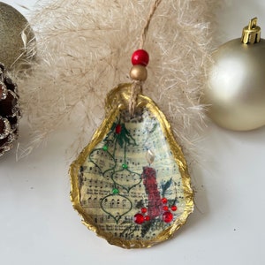 Vintage Style oyster Christmas ornament, Vintage notes Xmas ornament, vintage Christmas tree ornament, oyster tree ornament, oyster ornament