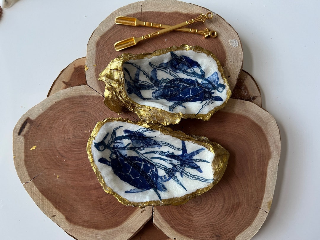 Natural Oyster Salt and Pepper Set Oyster Salt and Pepper Shakers