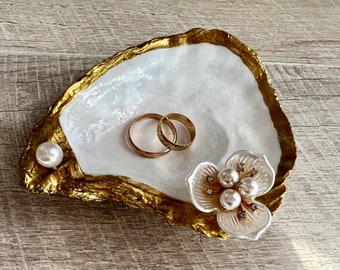 Placa de jóias de ostra natural placa de bugiganga de ostra com broche de casamento de praia suporte de anel de casamento de ostra chá de panela presente exclusivo dia das mães