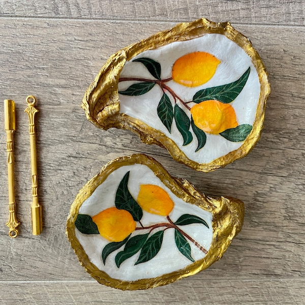 Lemon oyster salt and pepper set with golden spoons Oyster salt and pepper shakers Oyster shells Unique wedding gift, Mother’s Day gift