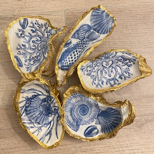 Oyster Shell Jewelry Dish Jewelry Storage Beach Wedding Ring Holder Ring Holder Wedding Cute Ring Dish Coral Ring dish