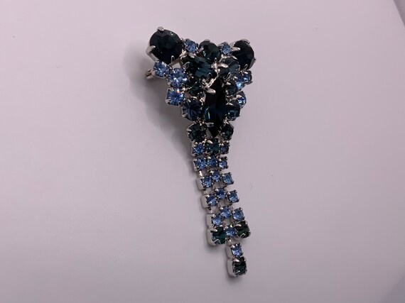 Vintage 1960s Juliana D & E Rhinestone Brooch - B… - image 3