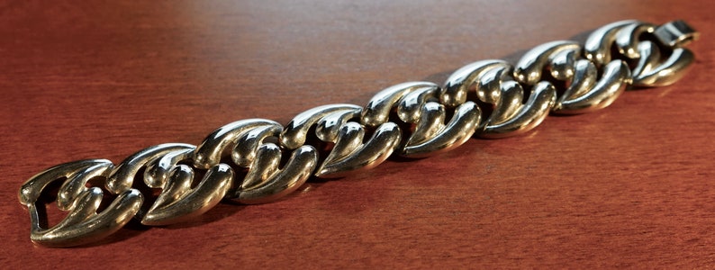Vintage Art Nouveau 1940\u2019s Costume Silver Tone Fashion Statement Bracelet