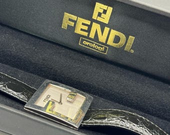 Vintage 1990s FENDI ladies Swiss Made 4000L Quartz Movement Wrist Watch
