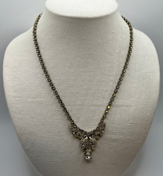 Vintage 1950s/60s Rhinestone 17 inch long Necklace - image 3