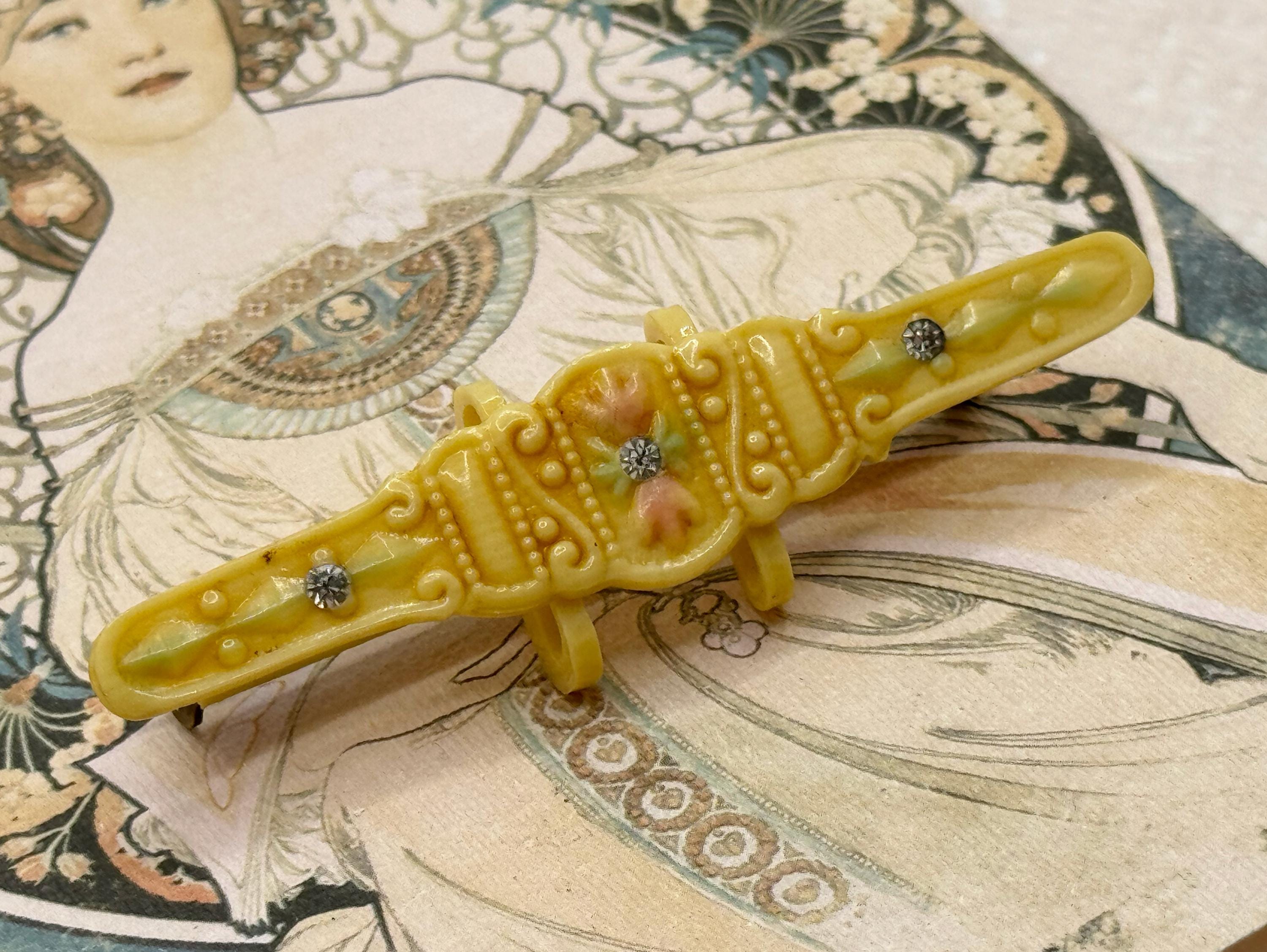 40s ヴィンテージ アンティーク ブローチ セルロイド ベークライト フランス Vintage celluloid brooches - Etsy 日本