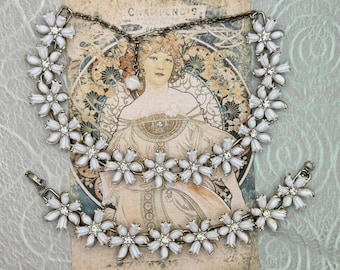 Vintage White Flower Necklace with Rhinestones, Floral Jewelry