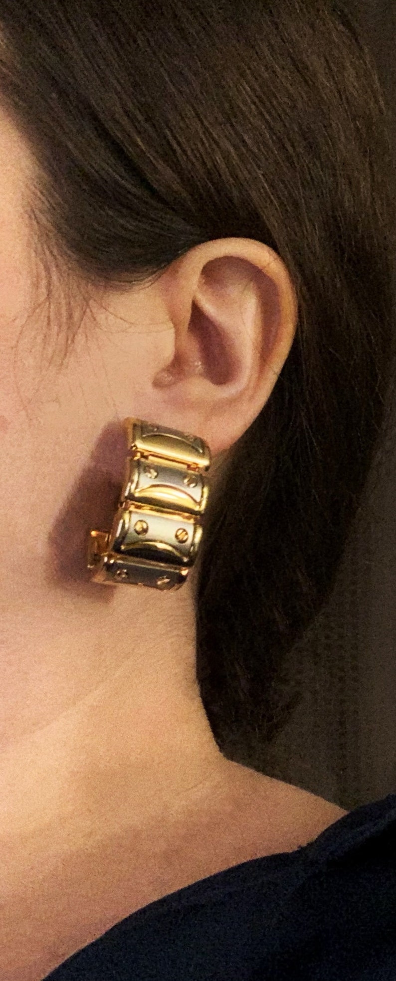 Vintage 1980s90s Statement Gold and Matte Tone Silver Chain Link Clip On Earrings
