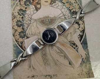 Vintage Mechanical MARCEL BOUCHER Ladies Silver Tone Wristwatch in working condition