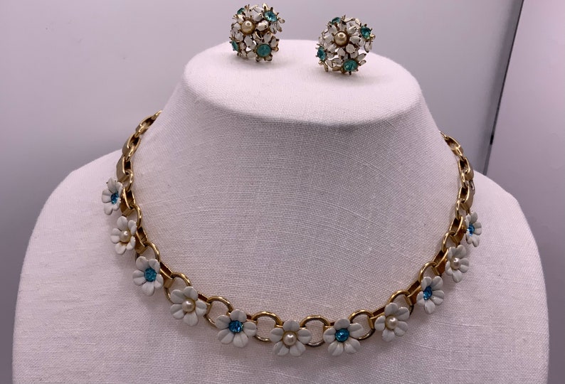 Vintage 1940s/50s CORO Necklace and Clip on Earrings White Enamel Blue Rhinestone and Faux Pearl Gold Tone image 6