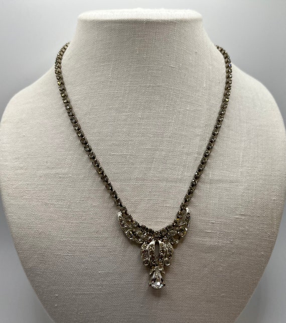 Vintage 1950s/60s Rhinestone 17 inch long Necklace - image 2